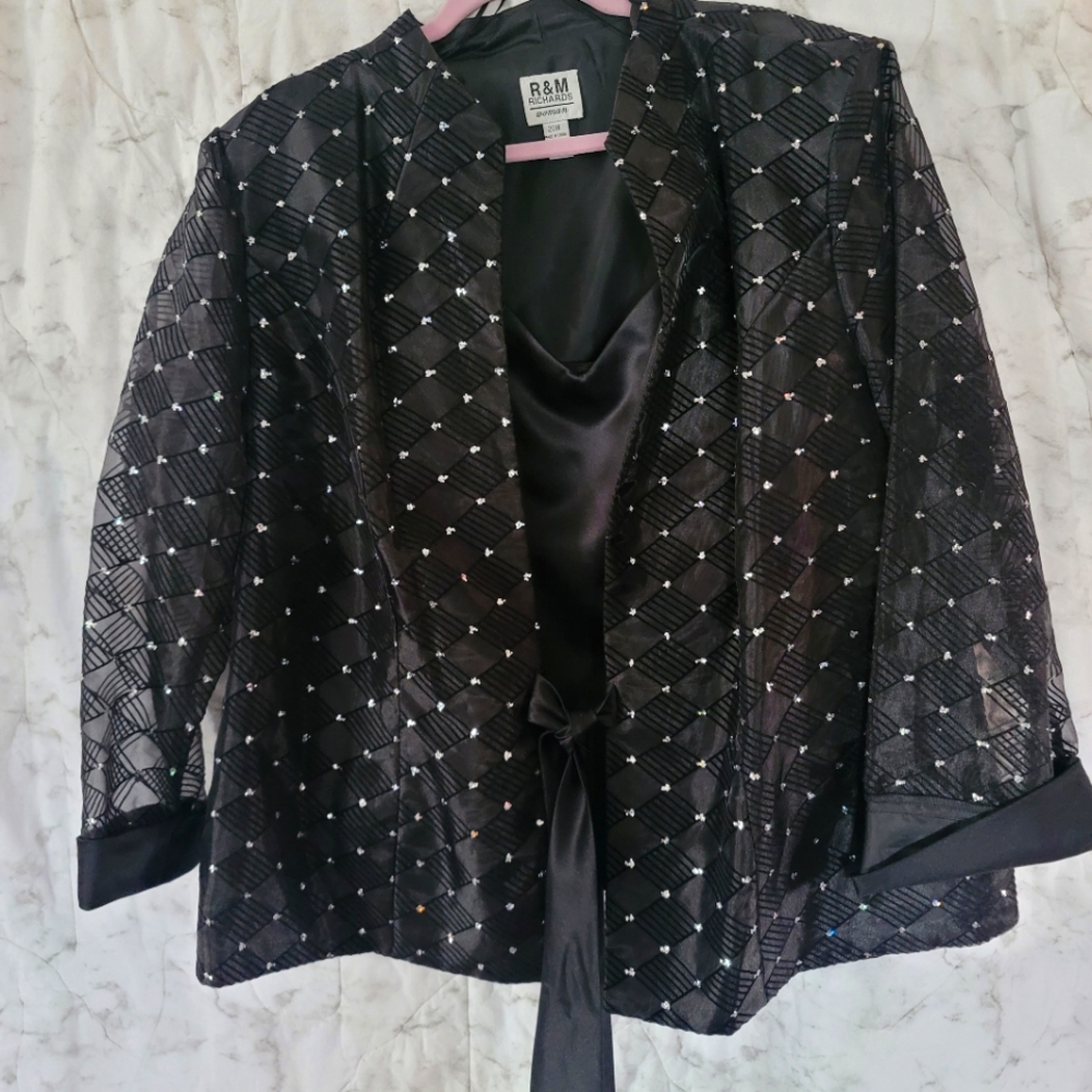 R & M Richard's, size 20, black color with silvery flecks.